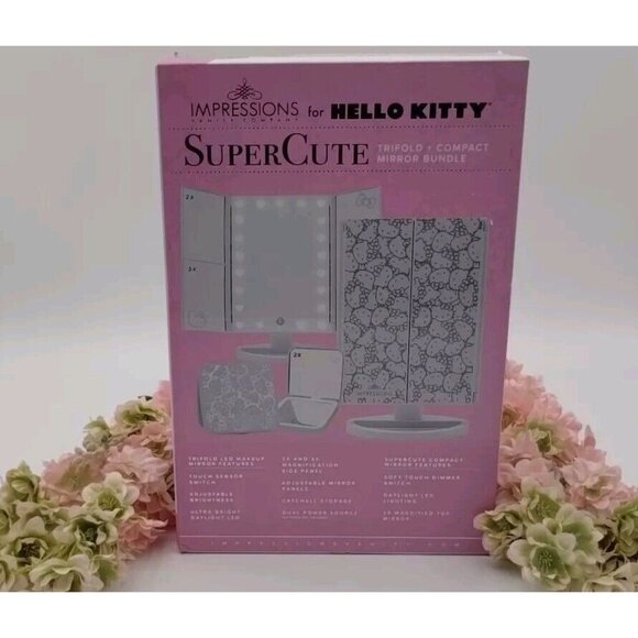 Impressions For Hello Kitty Trifold + Compact Mirror Bundle. Great Gift! - Picture 1 of 4